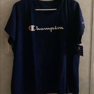 Champion T-shirt